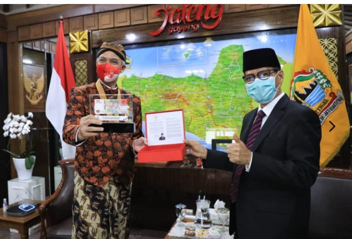 Gubernur Jateng-Ganjar Pranowo-Nusantara Info
