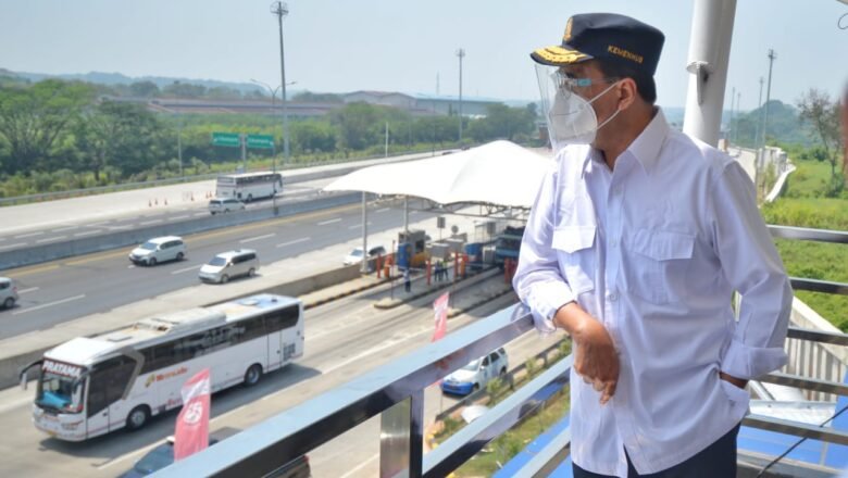 Antisipasi Puncak Arus Balik Libur Panjang, Menhub Tinjau Jalur Tol dari Jakarta Hingga Cikopo