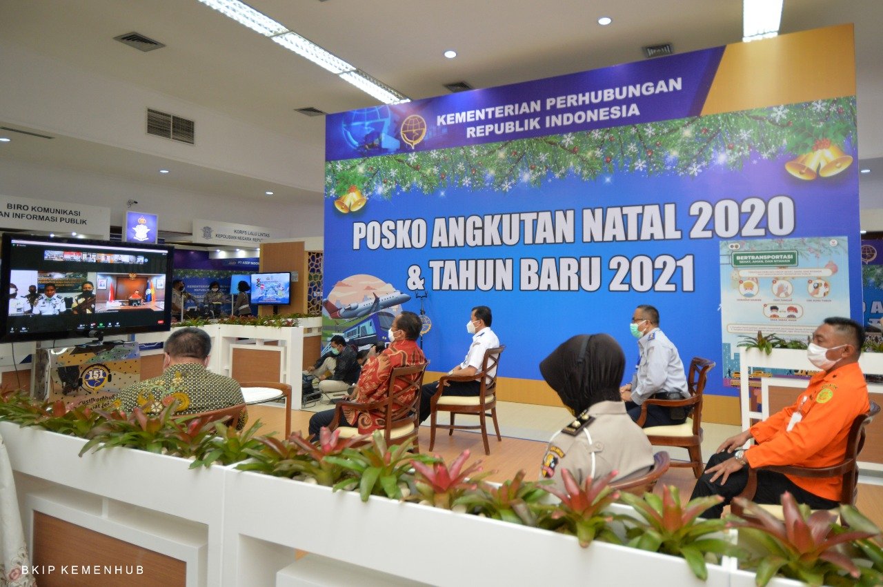 Buka Posko Nataru, Menhub Ingin Pastikan Pelayanan Transportasi Berjalan Sehat, Aman, dan Nyaman di Tengah Pandemi - Nusantara Info