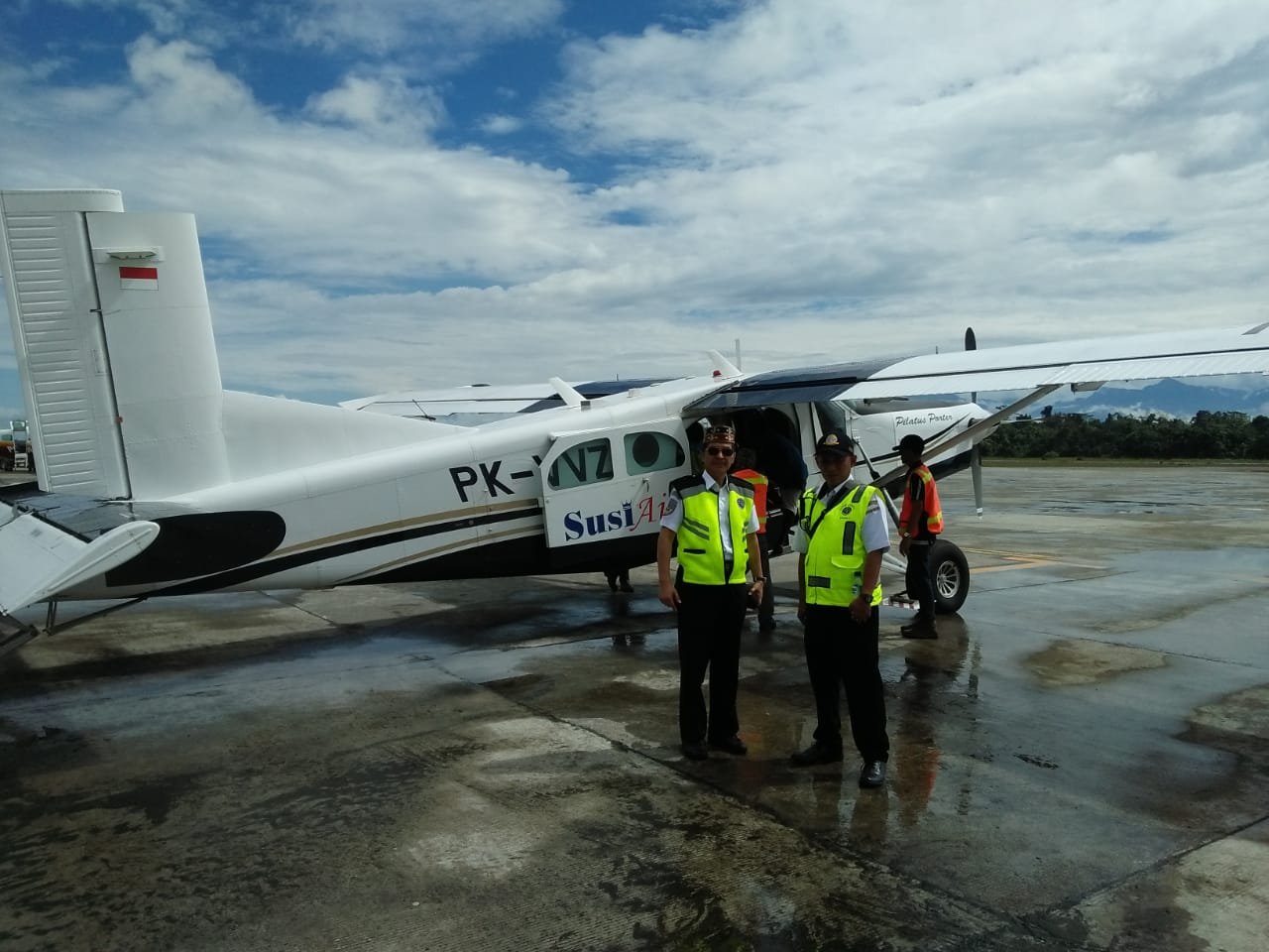 Melayani Pedalaman dengan Angkutan Udara Perintis Pilatus PC-6, Cerita Mantan Kaotban Usman Effendi Menerbangi Langit Papua