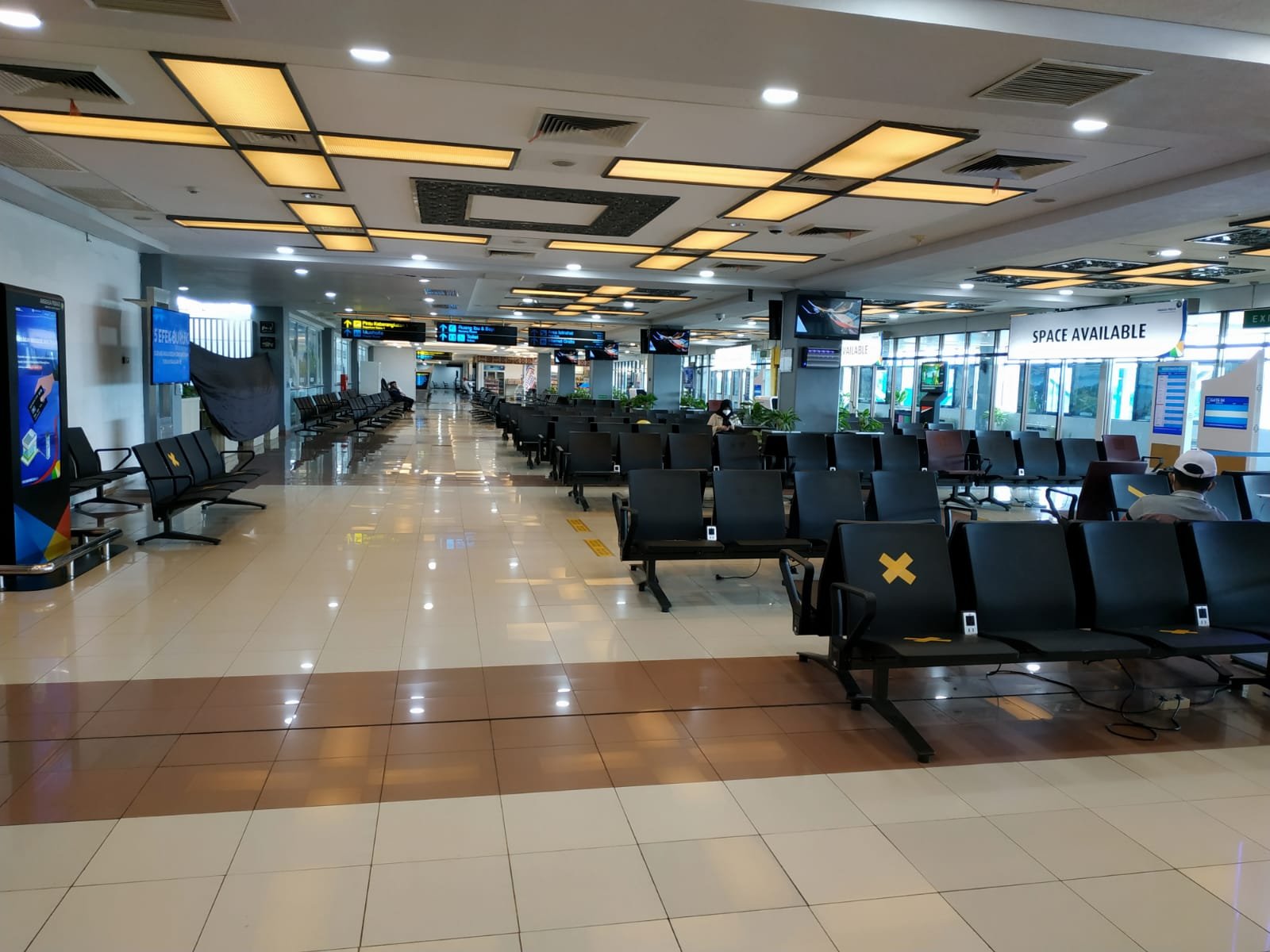 Menyikapi Addendum SE 13 Tahun 2021, Bandara Internasional Minangkabau Laksanakan Rakor