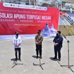 Dukungan Untuk Penanganan Covid-19, Menhub Bersama Menteri BUMN Tinjau Kapal Isoter di Medan