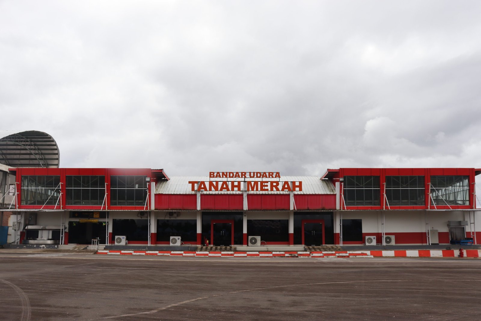 Bandara Tanah Merah: Perkembangan Dari Tahun ke Tahun Terus Meningkat 