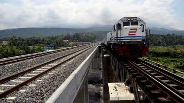 Selama 15 Tahun, Kemenhub Telah Bangun 1.937 KM Jalur Kereta Api