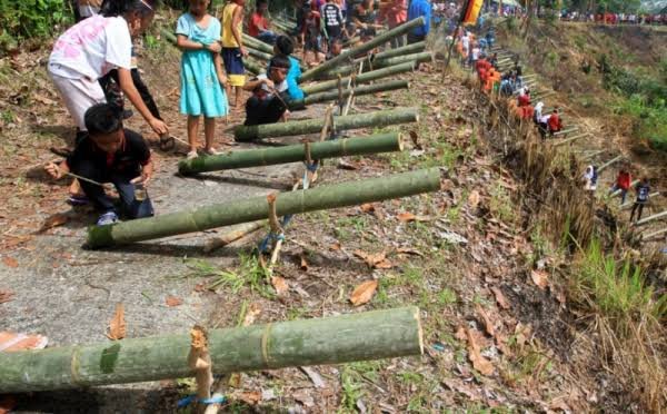 5 Tradisi Unik Peryaan Natal di Nusantara