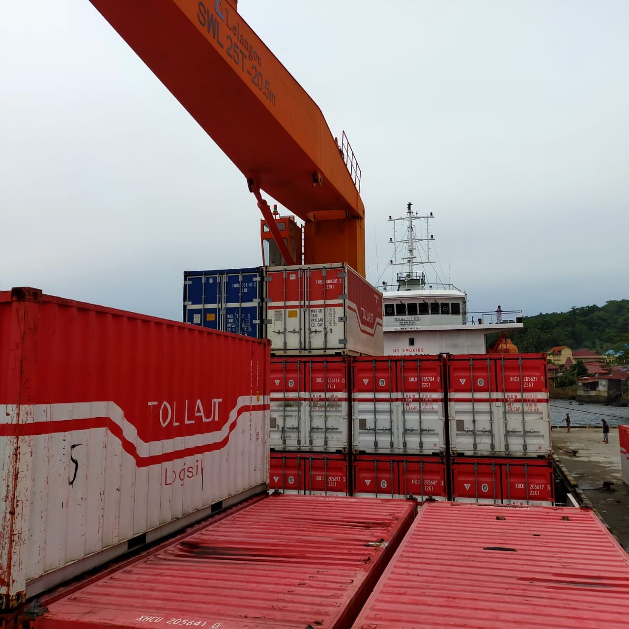 Kapal Tol Laut KM. Kendhaga Nusantara 9 Sandar Perdana di Pelabuhan Babang dan Pelabuhan Seketa