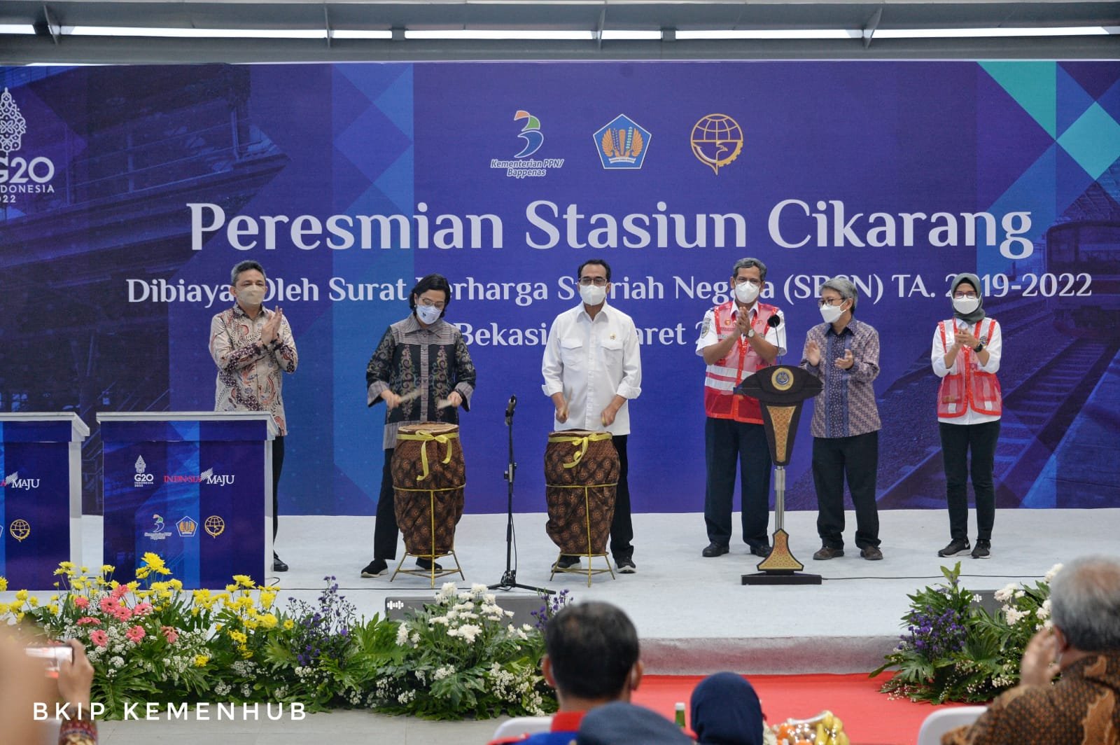 Menkeu dan Menhub Resmikan Wajah Baru Stasiun Cikarang