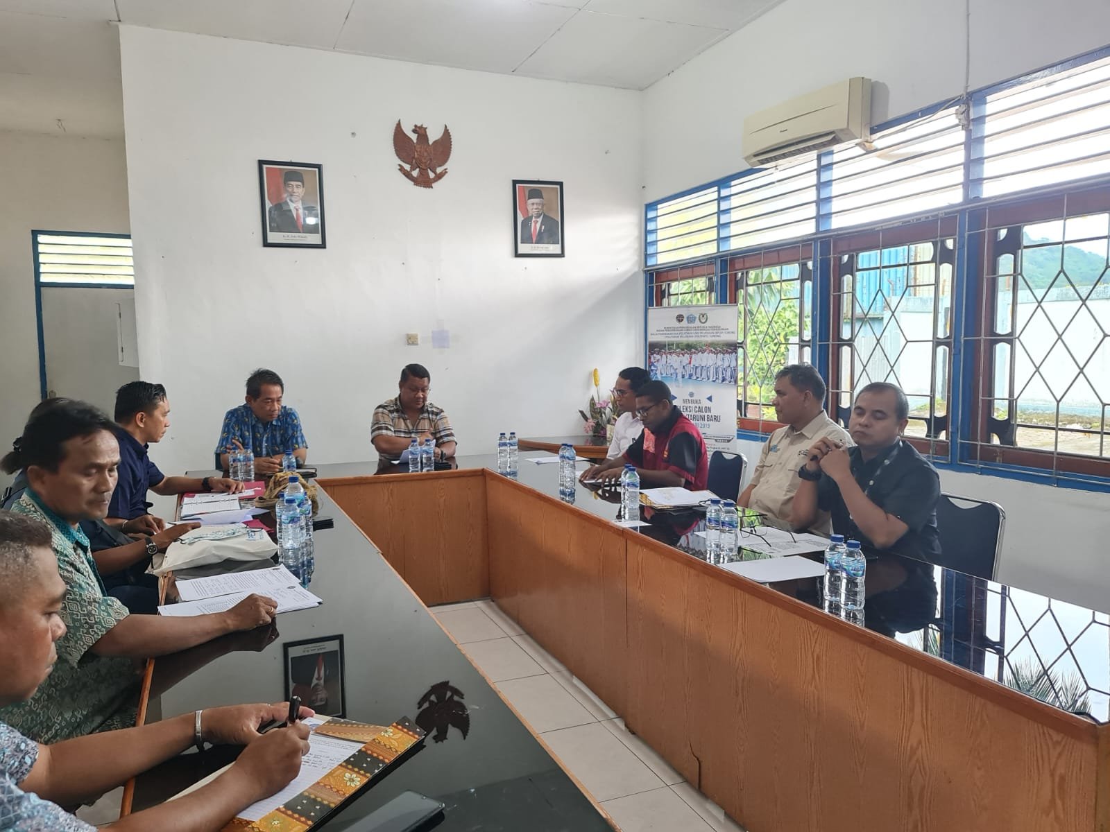 Dukung Sidang Sinode GKI di Waropen, KSOP Kelas II Jayapura Lakukan Monitoring di Pelabuhan Waren