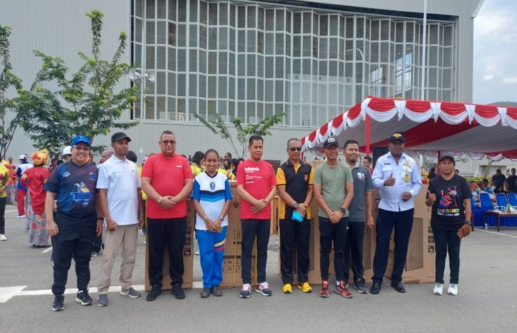 Jelang HUT RI ke-77, Warga Papua Diimbau Pasang Atribut Merah Putih