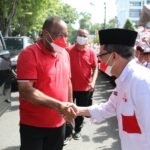 Ribuan Pelajar Ramaikan Gerakan Pembagian 10 Juta Bendera Merah Putih di Aceh