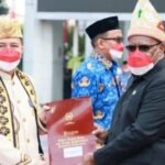 Diirjen Bina Keuda Kemendagri, Agus Fatoni Terima Penghargaan Satyalancana dari Presiden RI