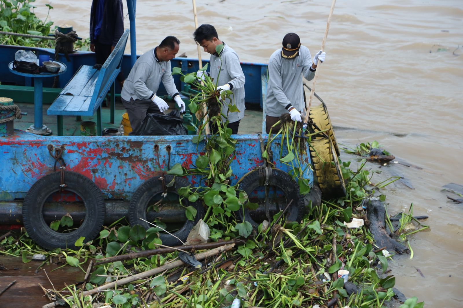 Meriahkan Harhubnas 2022, Distrik Navigasi Kelas I Palembang Gelar Bersih Laut dan Pantai