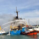 Kemenhub Evakuasi Kapal Pengangkut Pupuk MV Abusamah yang Terbakar, Tidak Ada Korban Jiwa