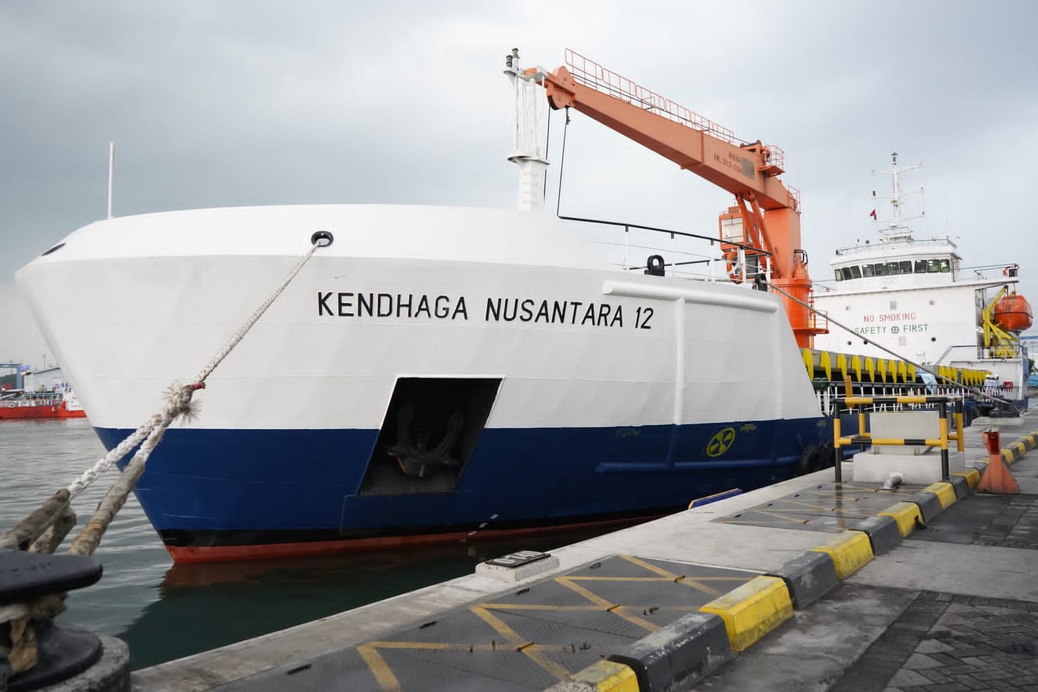 Kemenhub Lepas Pelayaran Perdana Trayek Tol Laut T-30 di Surabaya