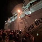 Kapal Pelni KM. Bukit Raya Evakuasi 414 Orang Terdampak Bencana Longsor di Natuna