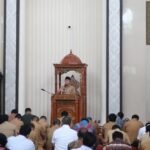 Dirjen Bina Keuda Kemendagri Buka Rangkaian Kegiatan Ramadan 1444 H dan Berikan Kuliah Dzuhur