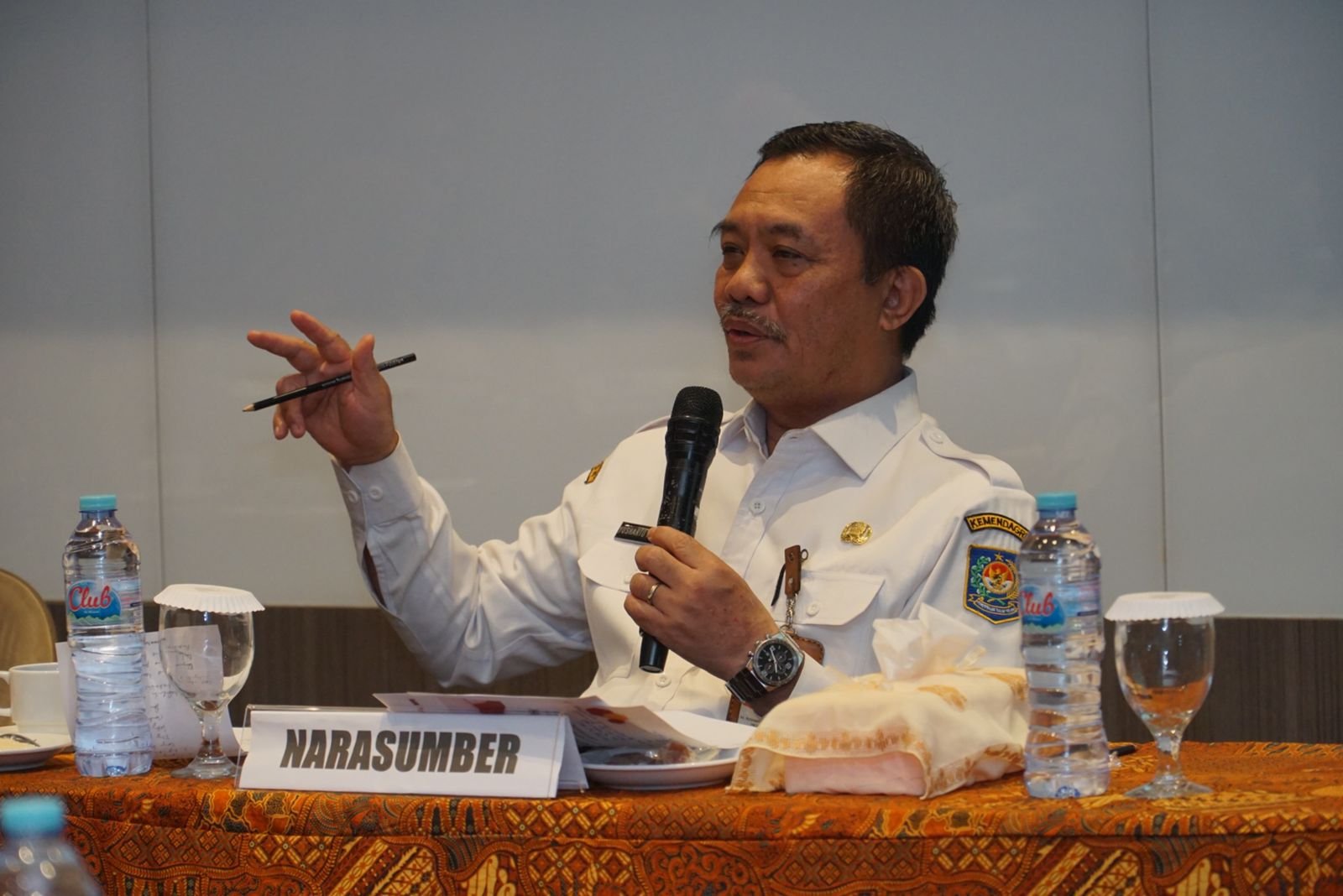 Tingkatkan Kapasitas DPRD Gorontalo, Kepala BSKDN: Mari Bekerja Sama Bangun Daerah Ciptakan Ekosistem Inovasi Berkualitas