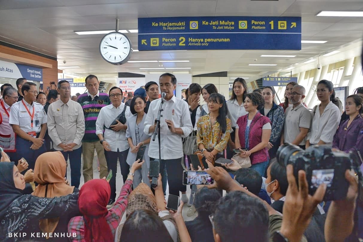 Presiden Jokowi Kembali Cek LRT