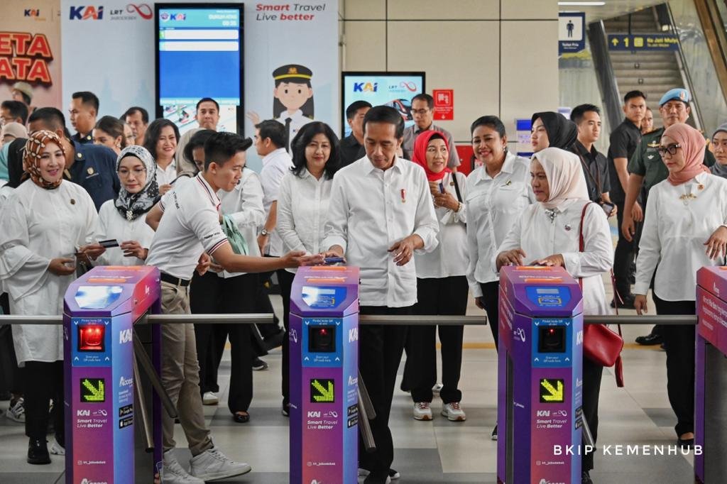 Diresmikan Presiden Jokowi, LRT Jabodebek Siap Beroperasi