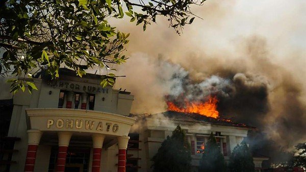 Kantor Bupati Pohuwato Dibakar, Pj Gubernur Gorontalo: Merugikan Masyarakat