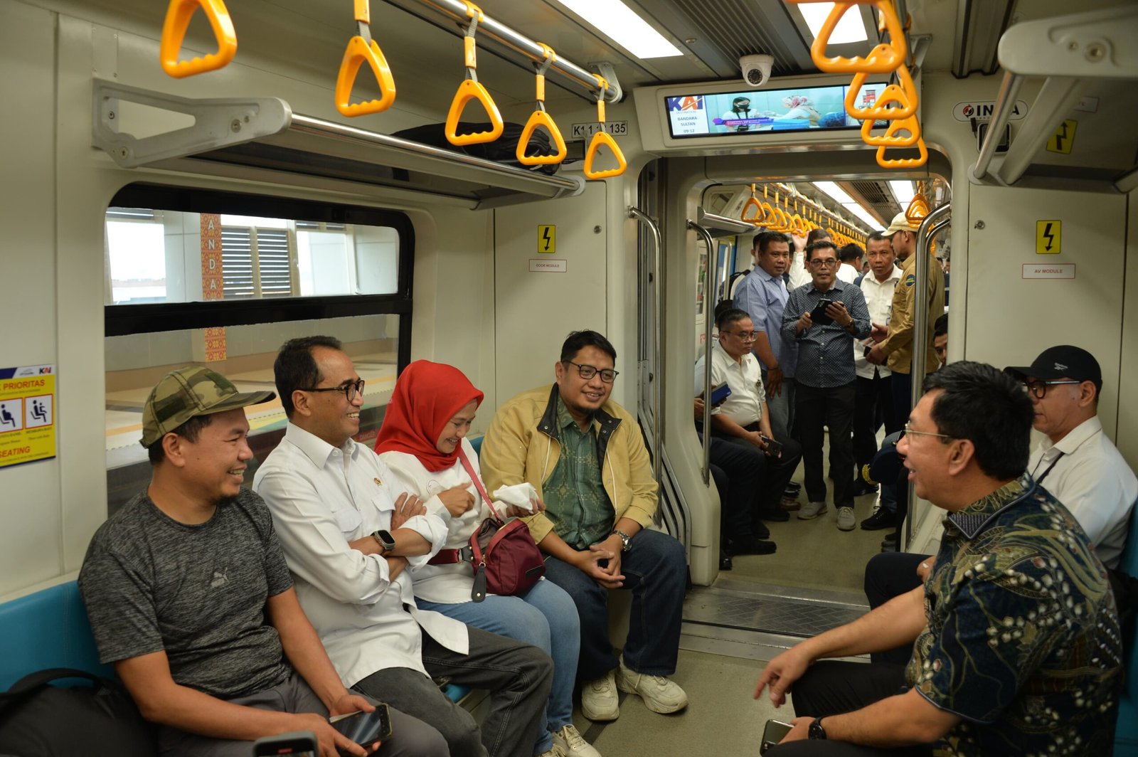 Optimalisasi Angkutan Massal, Menhub: Angkutan Pengumpan LRT Palembang akan Hadir di Wilayah yang Belum Terlayani