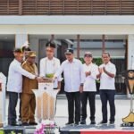 Presiden Joko Widodo Resmikan Bandara Siboru dan Nabire Baru di Papua