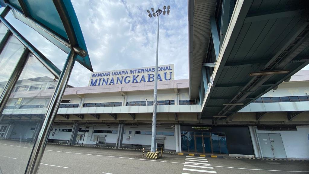 Pasca Erupsi Gunung Merapi di Sumbar, Ditjen Hubud Kemenhub Pastikan Operasional di Bandara Internasional Minangkabau Tidak Terdampak
