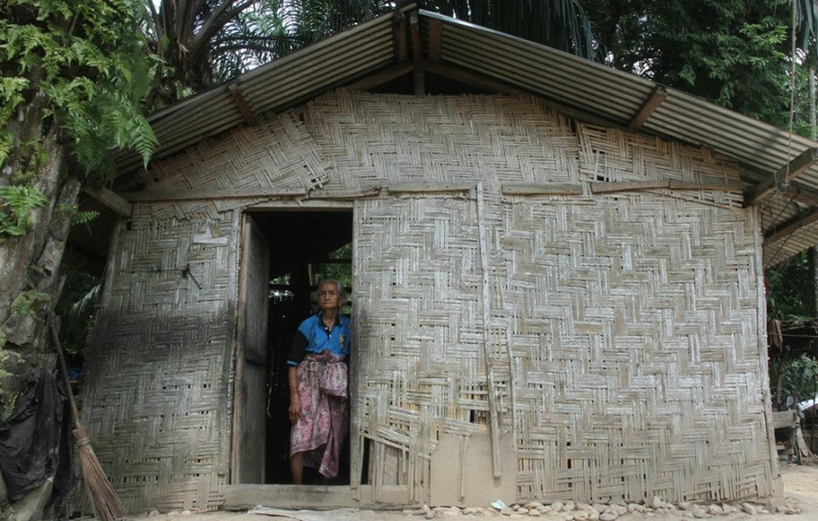 Tekan Angka Kemiskinan Ekstrem, Pemprov Sumsel Gencarkan Gerakan Orang Tua Asuh dan Bedah Rumah