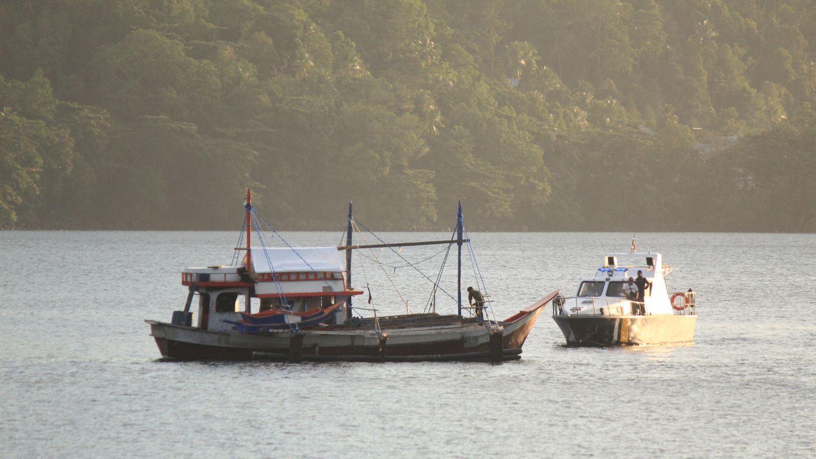 Rugikan Negara Rp1,4 Miliar, Satu Unit Kapal Ikan Asal Filipina Ditangkap