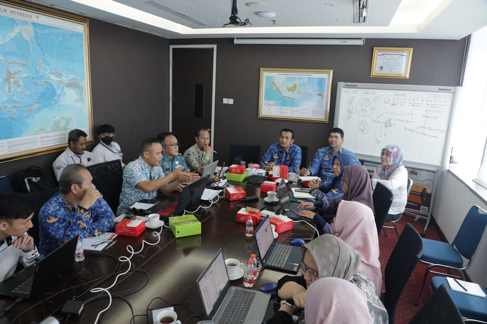 Ditjen Bina Adwil Prakarsai Rapat Updating Data Pulau Babel
