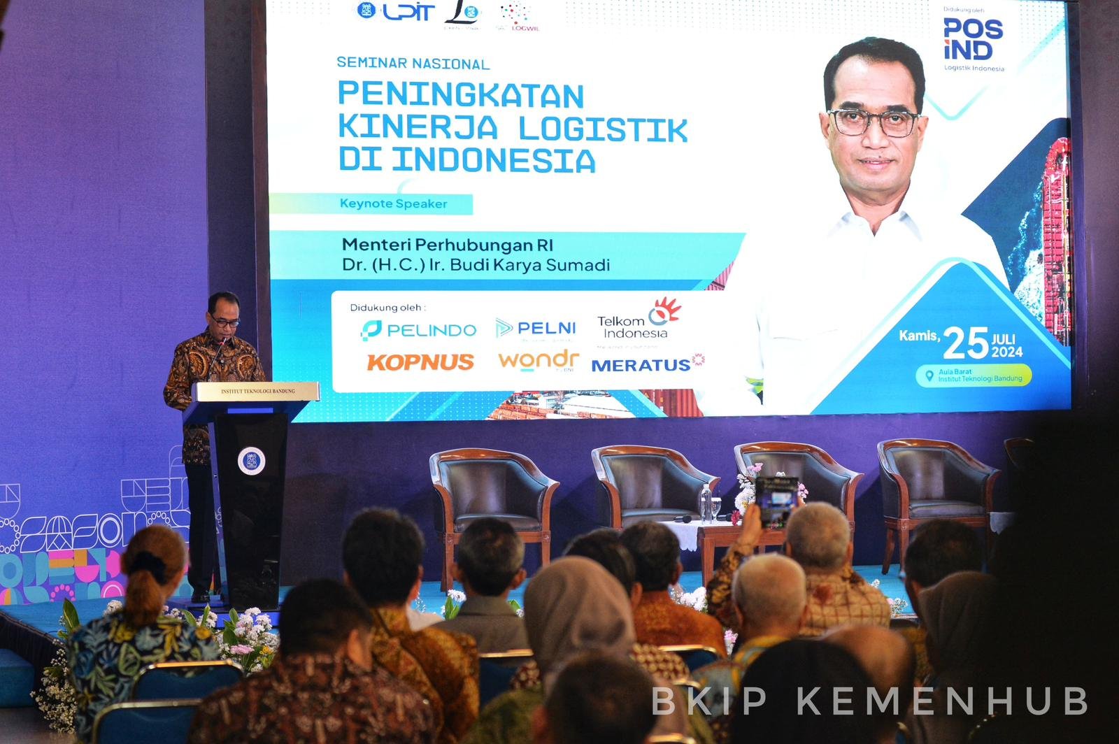 Pemerintah Targetkan Turunkan Biaya Logistik Menjadi 8 Persen dari PDB