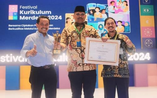 Provinsi Kepulauan Babel Terima Penghargaan Anugerah Merdeka Belajar