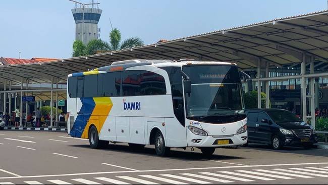 Catat! Ini Jadwal dan Tarif Terbaru DAMRI Menuju Bandara Soekarno-Hatta