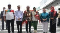 Pj Gubernur Aceh Bersama Pj Gubernur Sumut Jemput Kedatangan Mendagri di Bandara Kualanamu