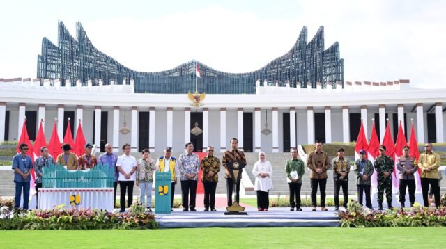 Presiden Jokowi Resmikan Istana Negara di IKN