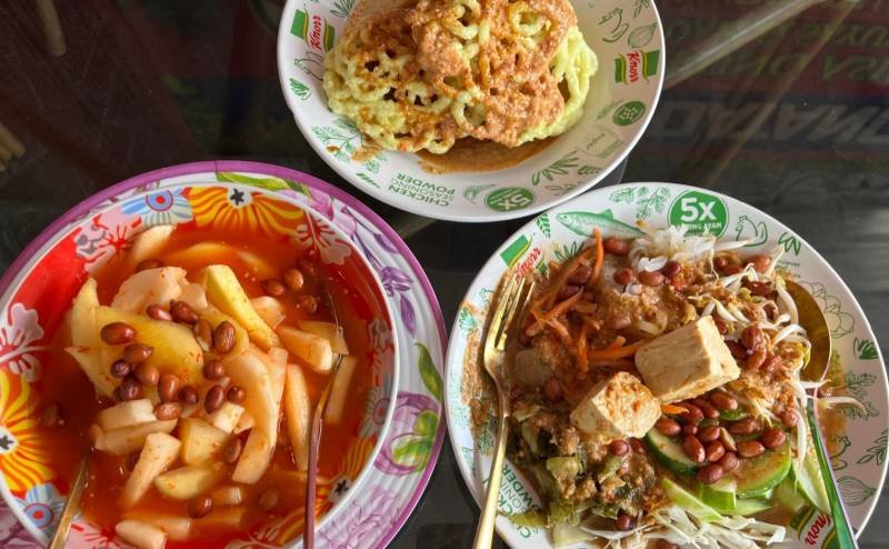 Asinan Legendaris Menjadi Menu Pilihan Berbuka Puasa di Tangerang 