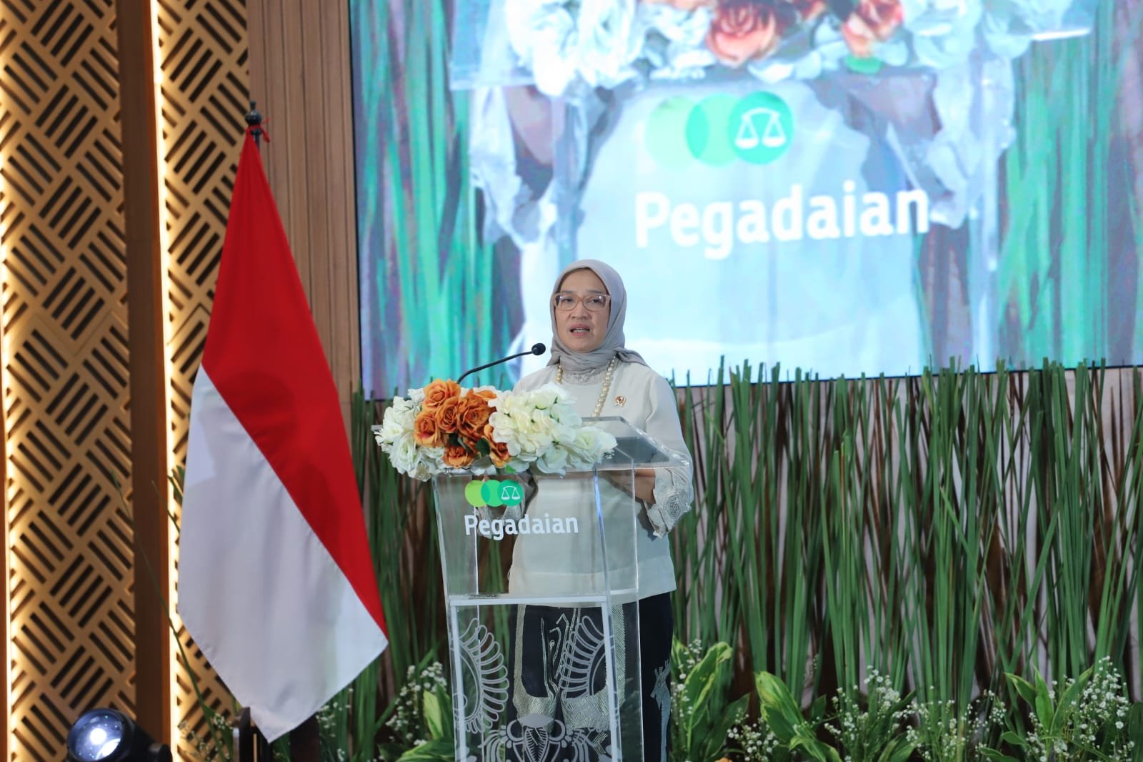 Kunci Perkuat Ketahanan Ekonomi, Menteri PANRB: Perempuan Harus Melek Edukasi Keuangan