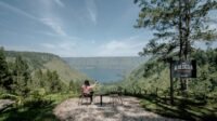 Tindaklanjuti Peringatan “Yellow Card” dari UNESCO, Kemenpar Undang Pengelola Geopark Kaldera Toba