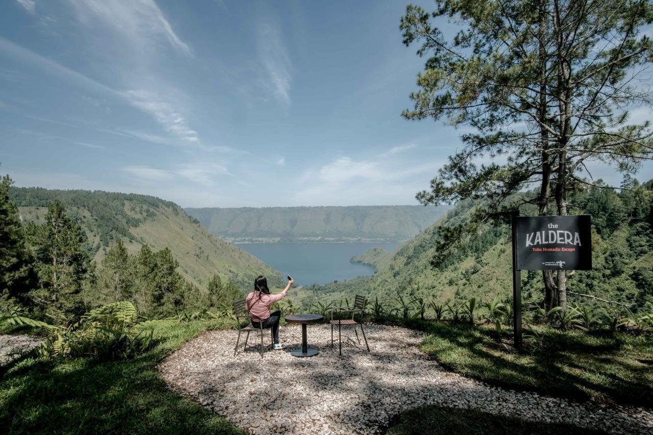 Tindaklanjuti Peringatan “Yellow Card” dari UNESCO, Kemenpar Undang Pengelola Geopark Kaldera Toba