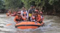 Susuri Kali Angke, Gubernur Banten Andra Soni Soroti Akar Masalah Banjir Tangerang Raya