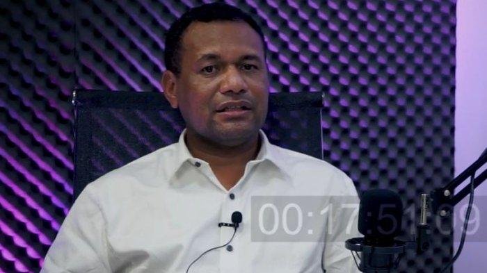 Bupati Mappi, Kristosimus Yohanes Agawemu