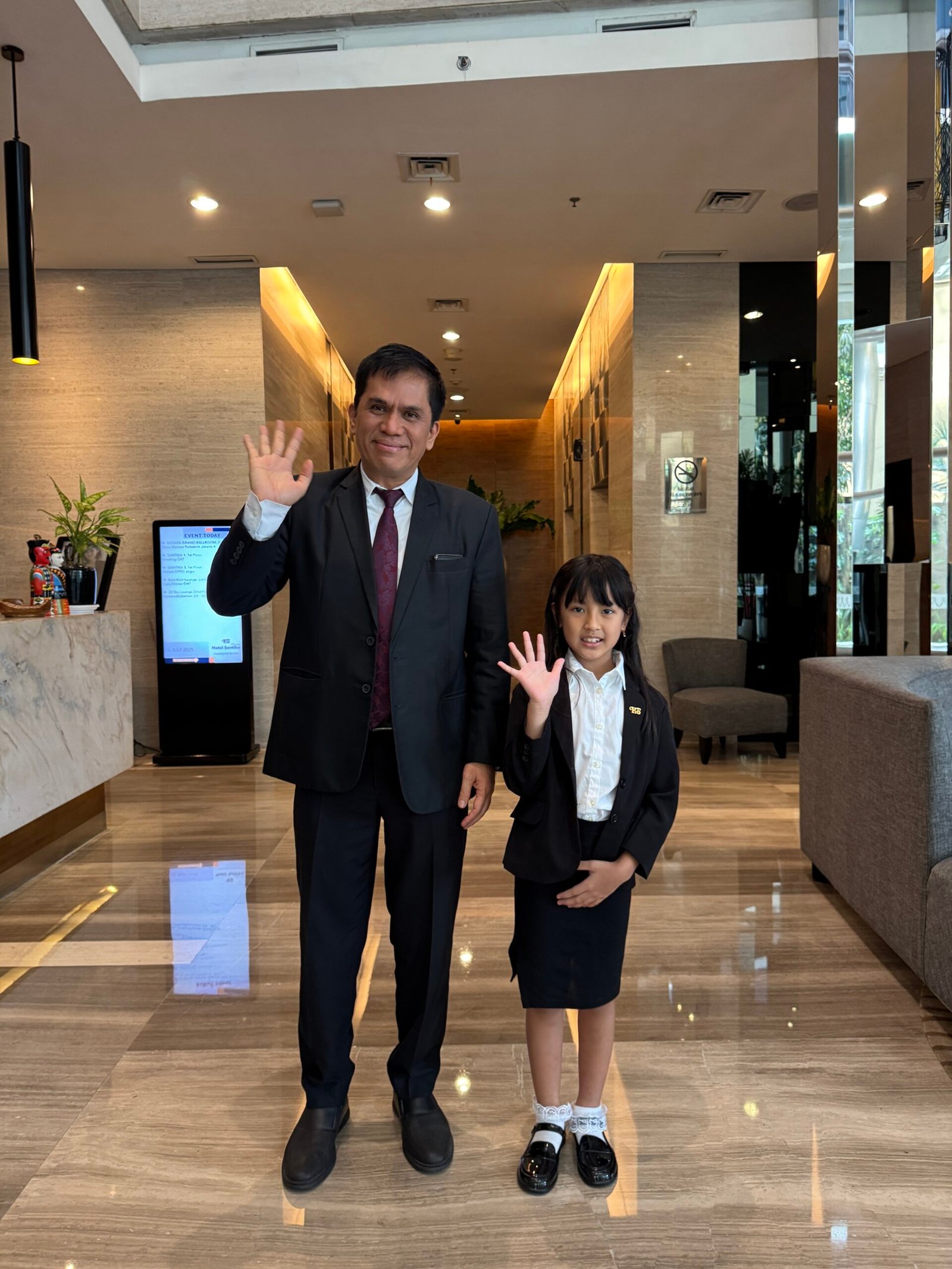 Tabina: Jadi GM Cilik Sehari di Hotel Santika Premiere Hayam Wuruk