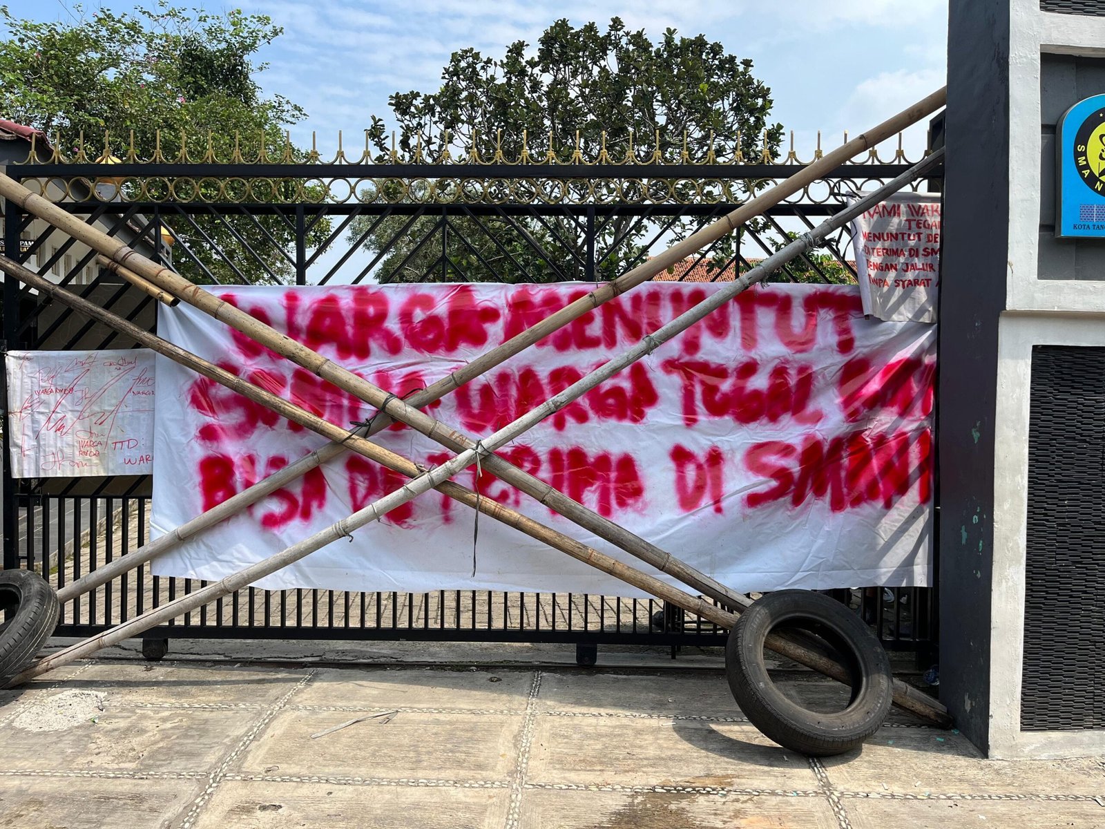 Sistem SPMB 2025 Kembali di Protes Warga, Kali Ini SMAN 10 Tangsel