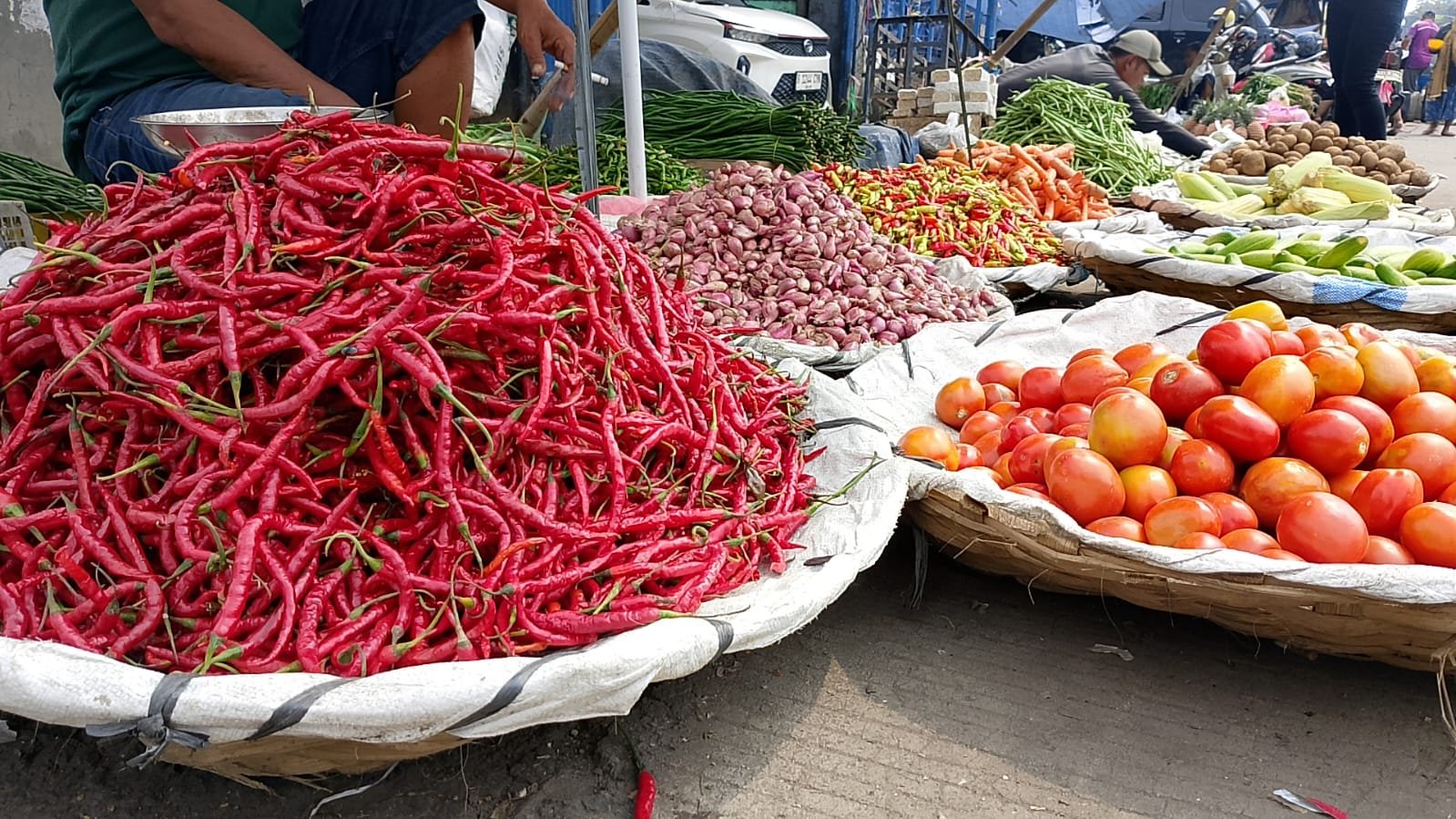 Akibat Cuaca Buruk, Harga Tomat di Kota Tangerang Melambung Tinggi