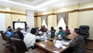 Pj Gubernur Fatoni Tegas Benahi Papua: Pangkas Anggaran Boros, Tuntaskan Jabatan Plt