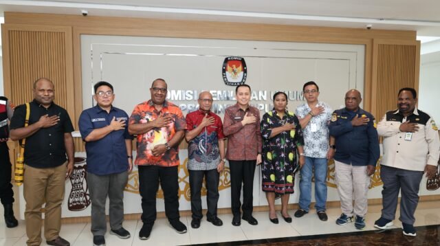Jelang PSU, Pj Gubernur Fatoni Ajak Masyarakat Papua Datang ke TPS: Gunakan Hak Pilih dengan Bijak
