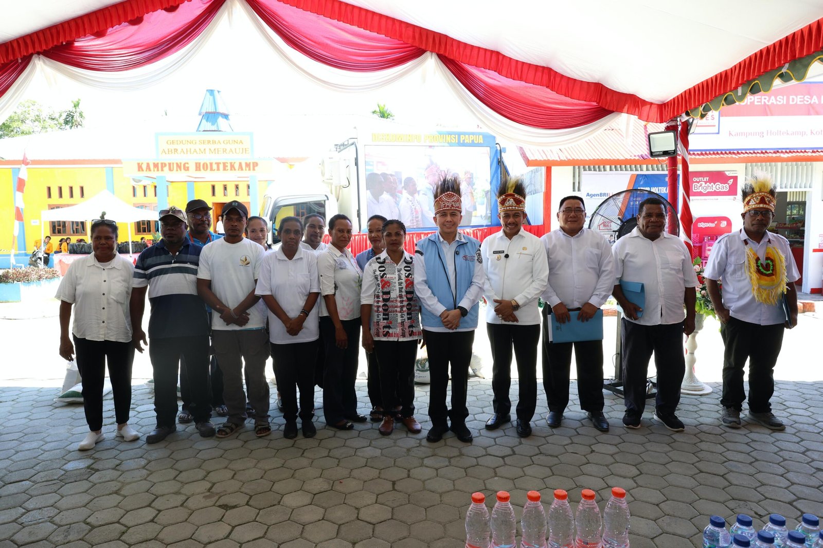 Pj Gubernur Fatoni Resmikan 999 Koperasi Merah Putih di Papua, Wujudkan Ekonomi Kerakyatan dari Desa