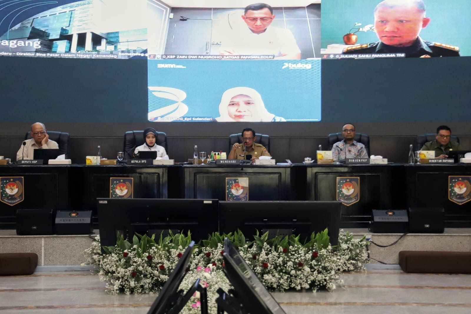 Inflasi Mengancam, Mendagri Minta Kepala Daerah Bergerak Cepat Tangani Kenaikan Harga