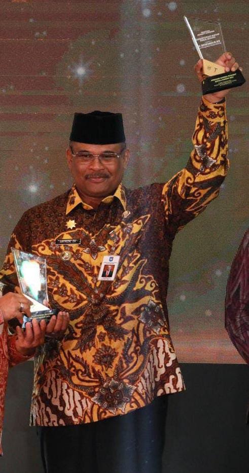 Dirjen Bina Adwil Safrizal ZA Raih Penghargaan Pejabat Inspiratif 2025: Bukti Dedikasi Birokrat untuk Ketertiban dan Reformasi Wilayah

