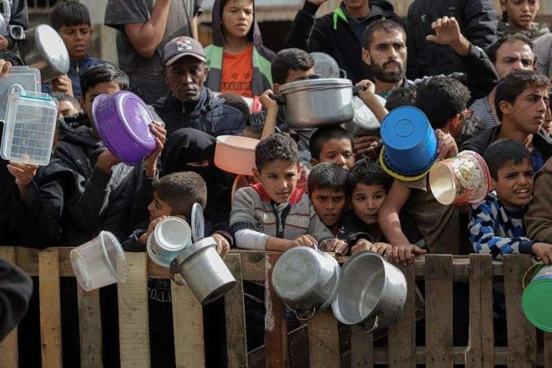 Warga dan Relawan Kelaparan, 111 Lembaga Minta Blokade Gaza Diakhiri